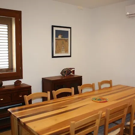 Luxurious With Views Of Comino And Malta *